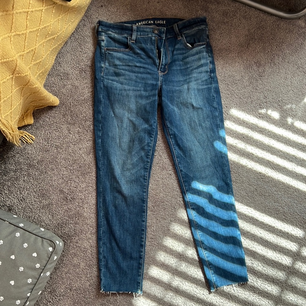 American eagle high rise stretch jeans with frayed hem